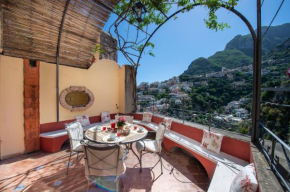 Casa Giulia - sophisticated apartment with view Positano